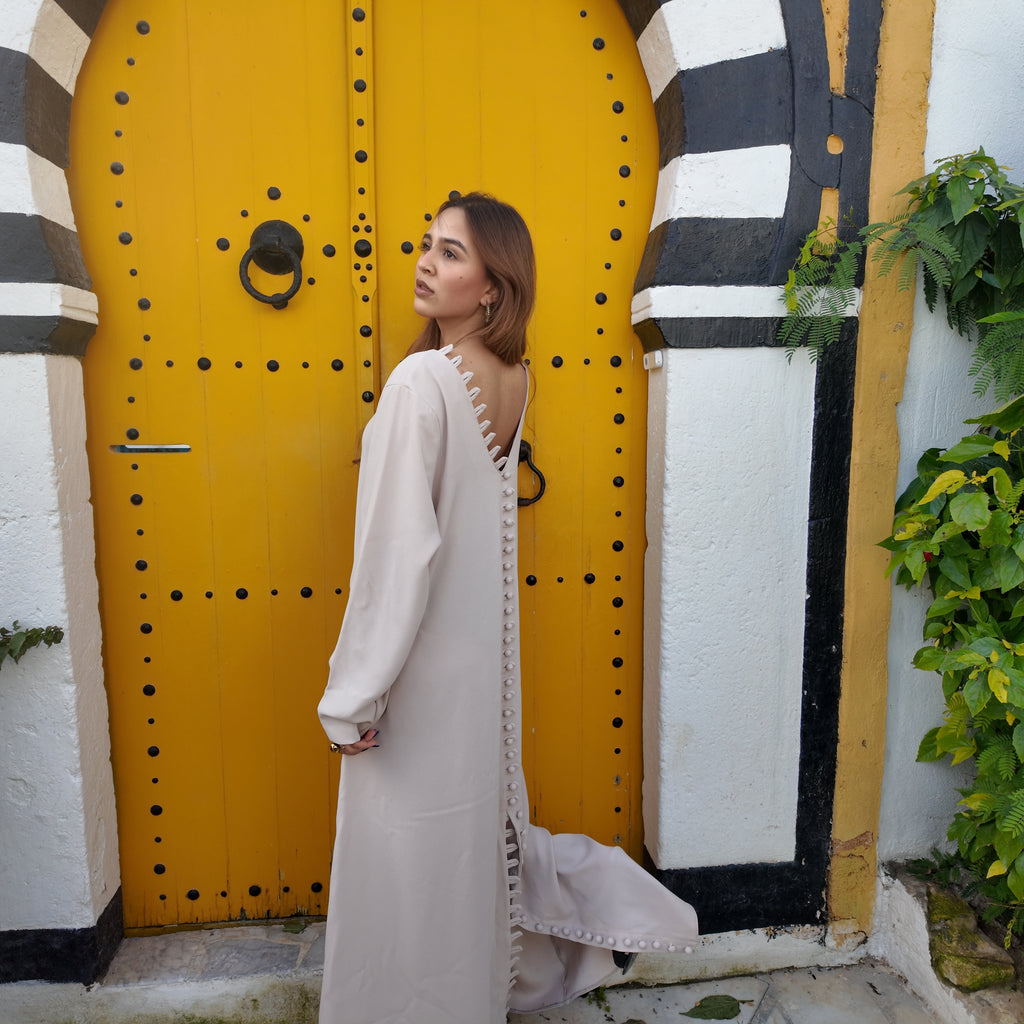 Robe en crêpe diamant