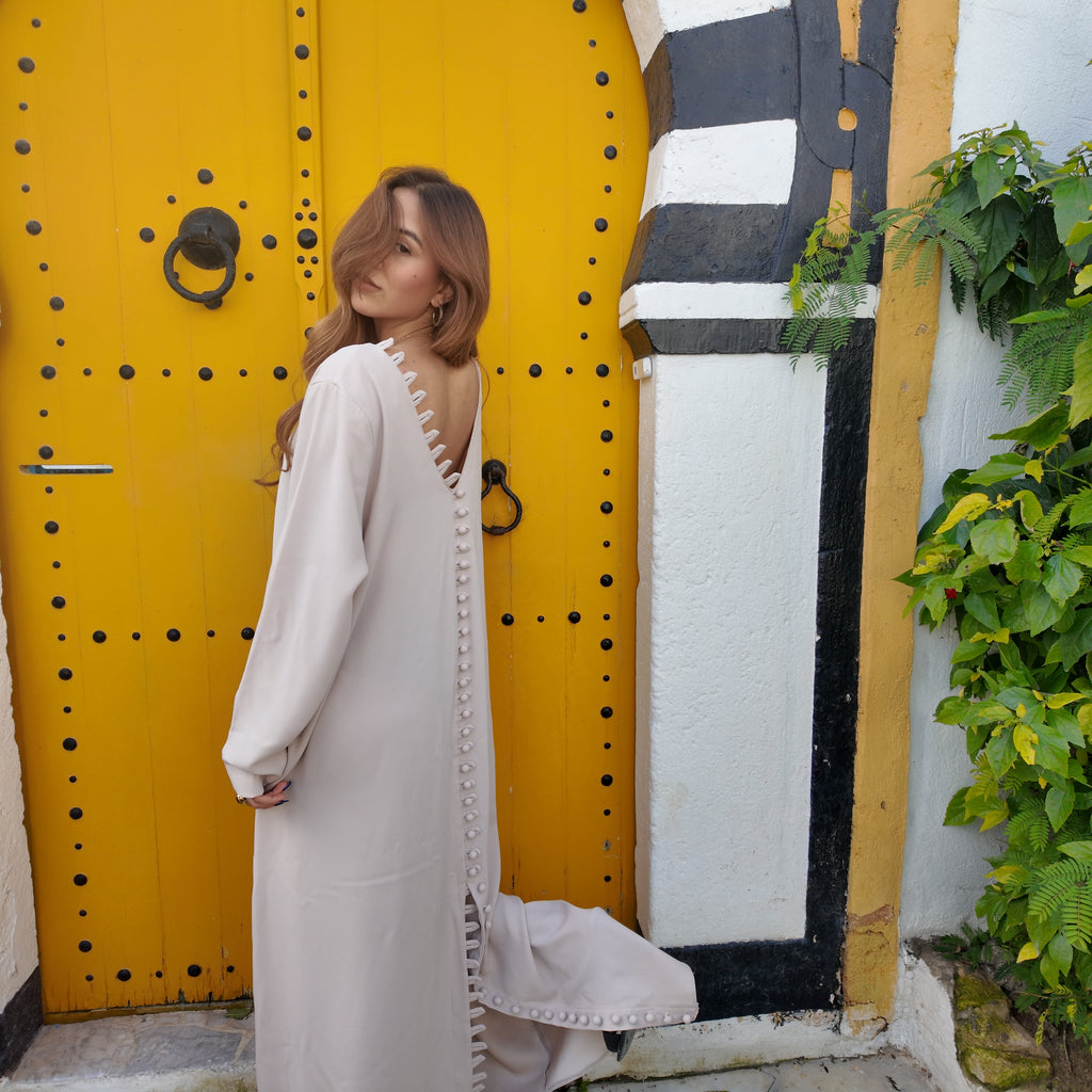 Robe en crêpe diamant